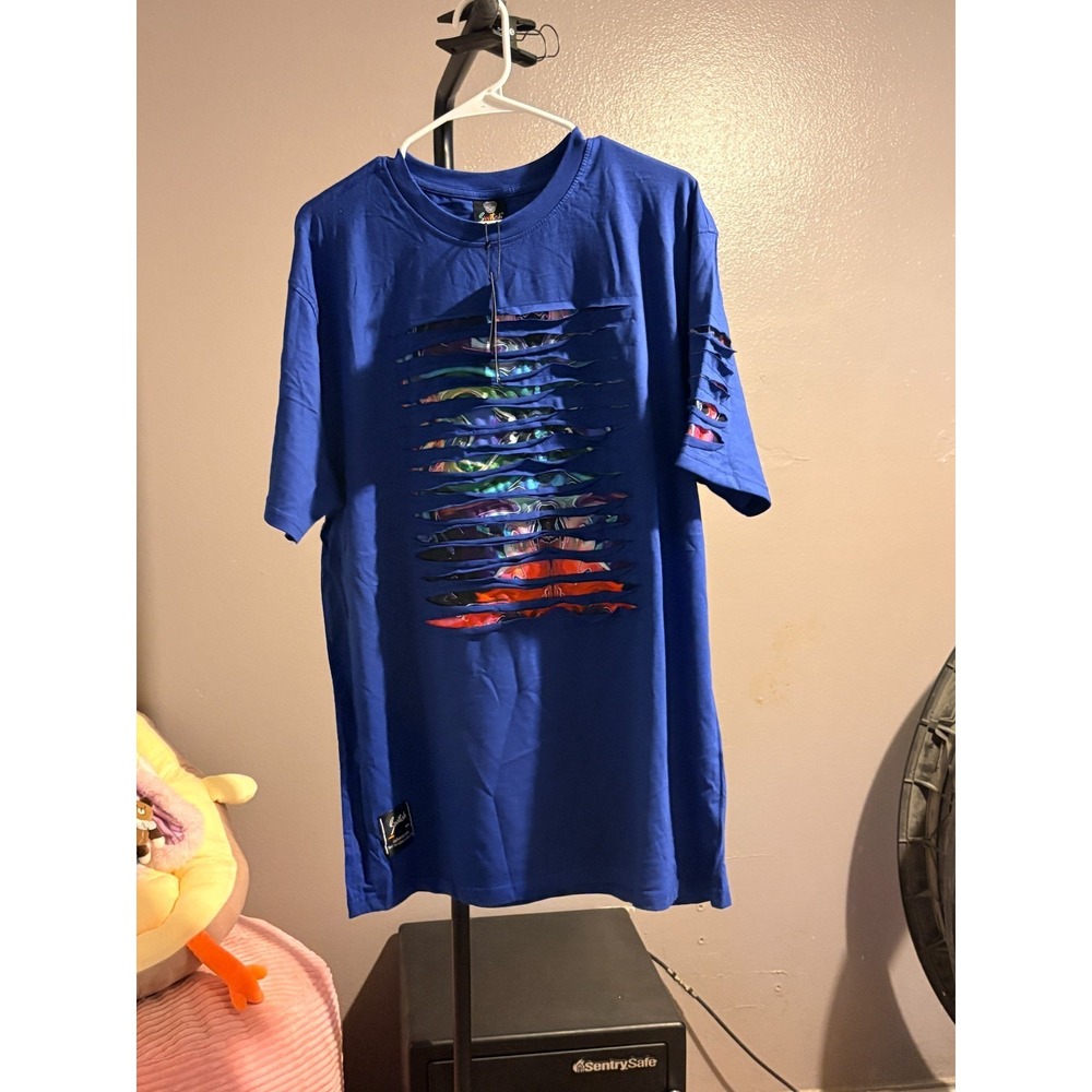 Switch Blue Graphic‎ Print in Slashed Frame, Limited Edition Sz XL